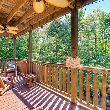 Secluded And Wooded Wears Valley Cabin With Fire Pit! Sevierville Ngoại thất bức ảnh
