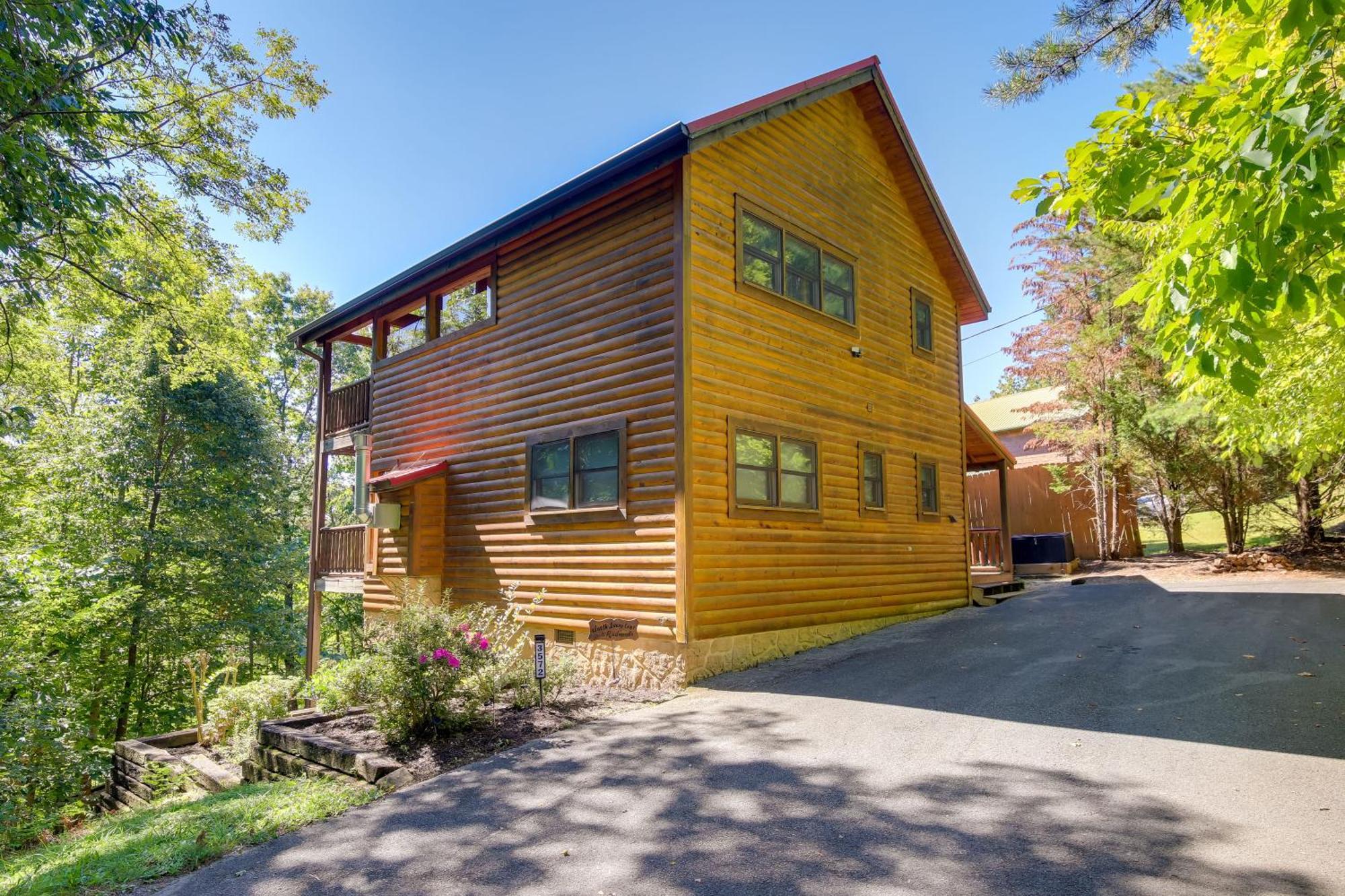 Secluded And Wooded Wears Valley Cabin With Fire Pit! Sevierville Ngoại thất bức ảnh