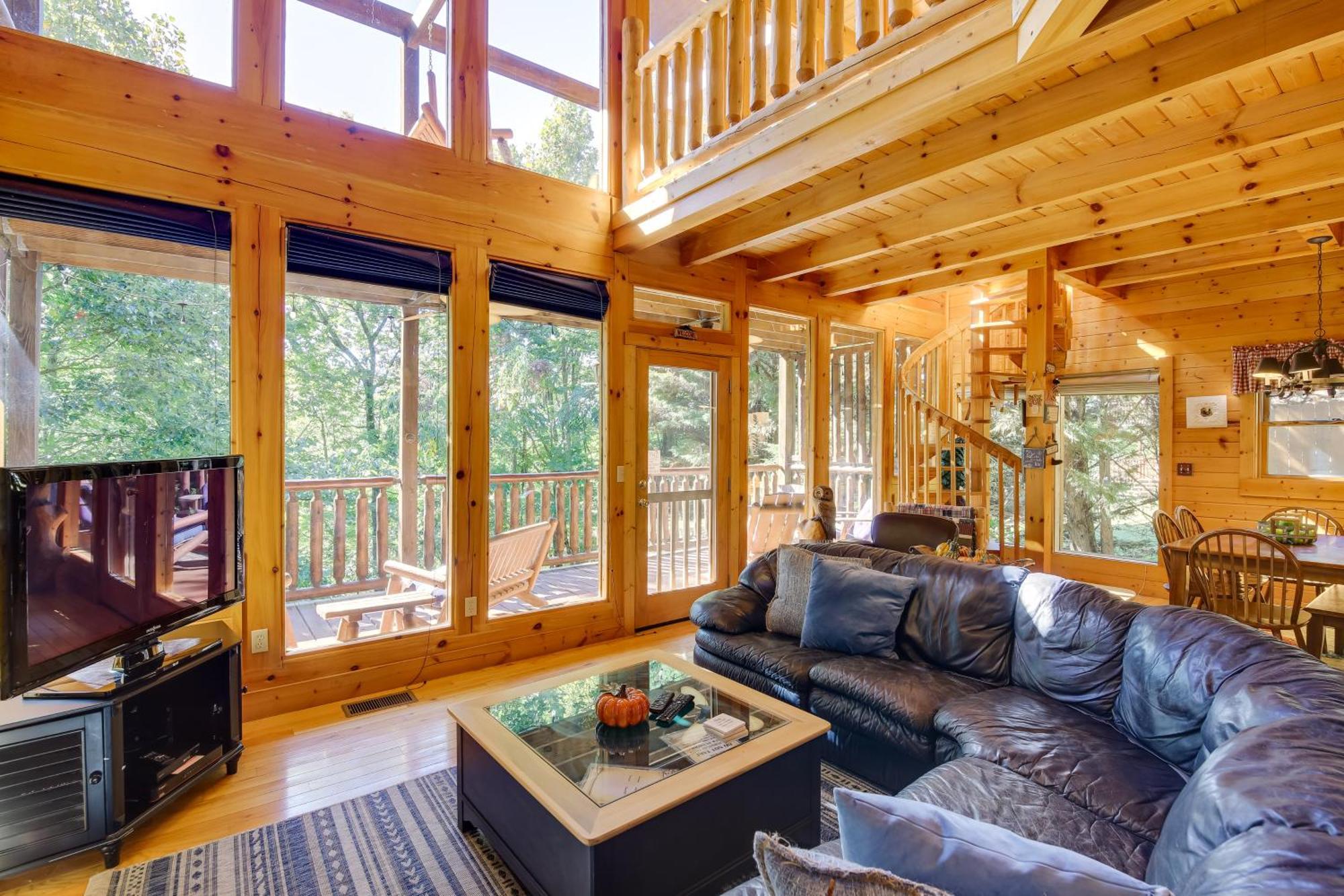 Secluded And Wooded Wears Valley Cabin With Fire Pit! Sevierville Ngoại thất bức ảnh